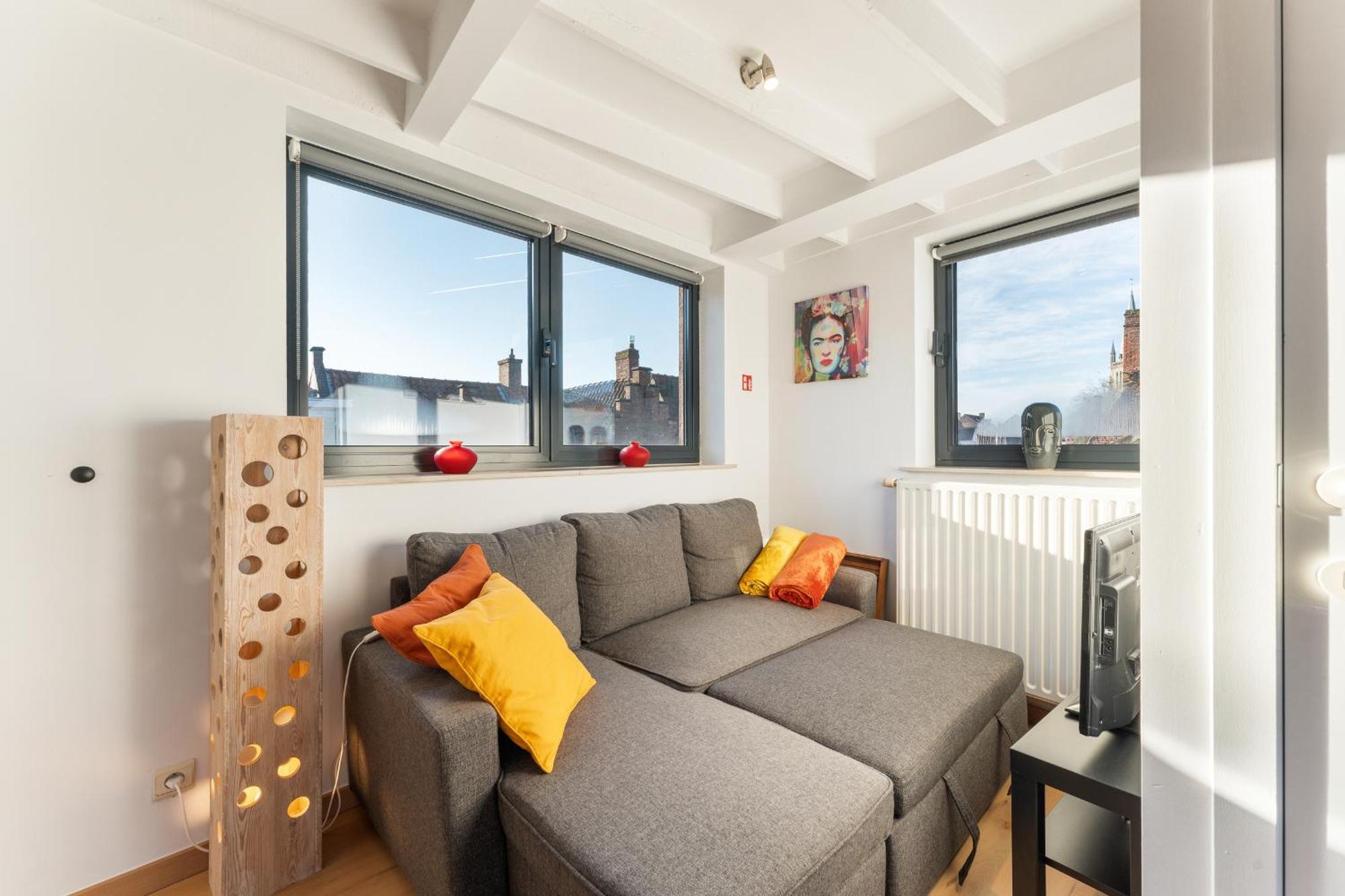 Duplex In Hartje Met Ruim Zonneterras 2p Apartment Bruges