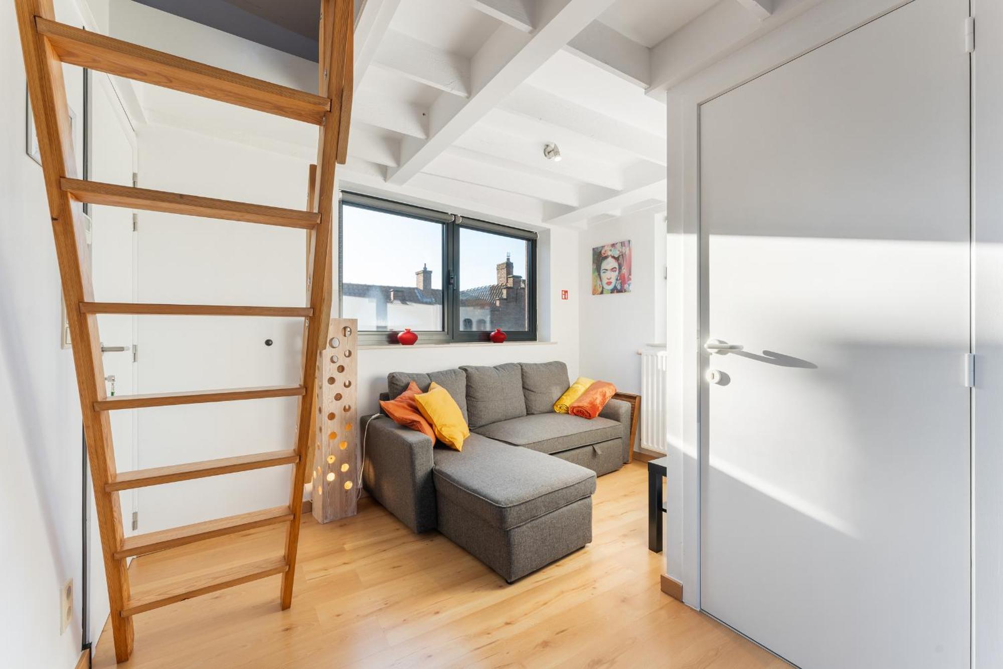 Apartment Duplex In Hartje Met Ruim Zonneterras 2p